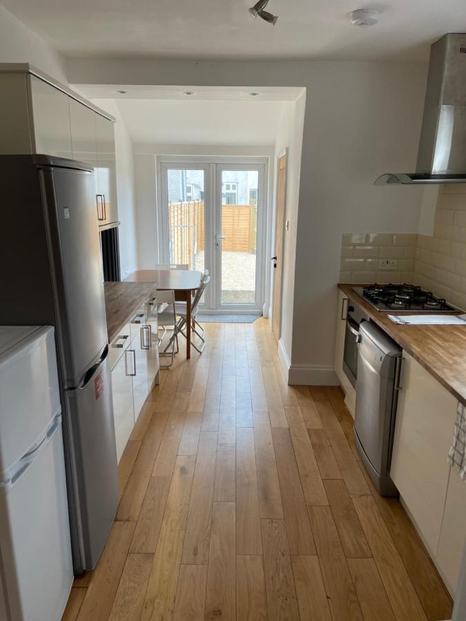 Room In Gloucester Road 4 Bristol Buitenkant foto